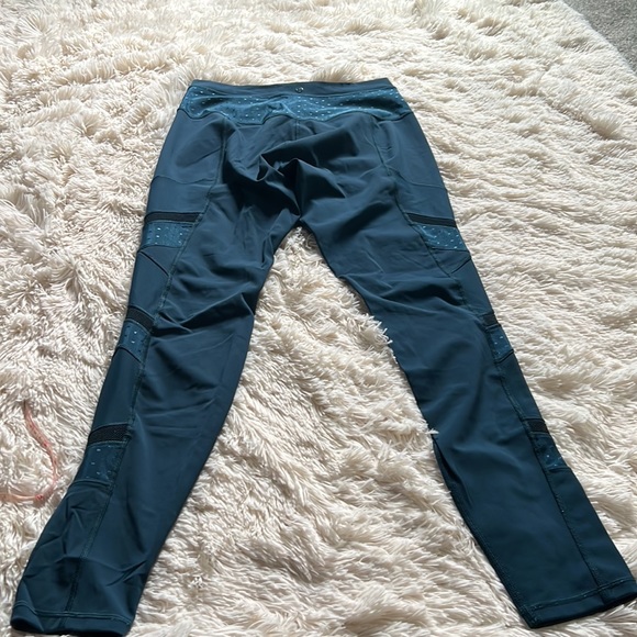 Lululemon athletica teal leggings size 10, no tags - Picture 16 of 16